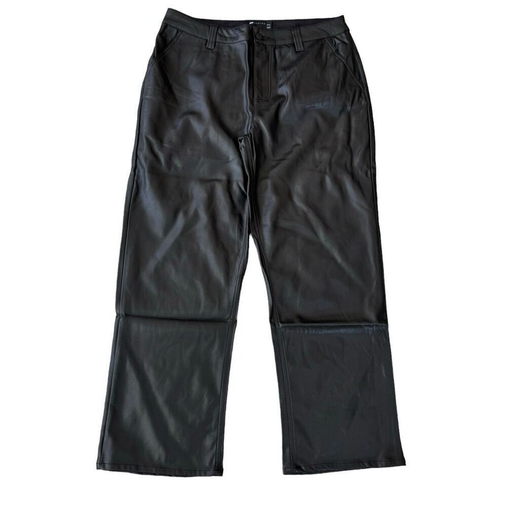 ASOS DESIGN Petite faux leather straight leg pants in black size 10 NWOT